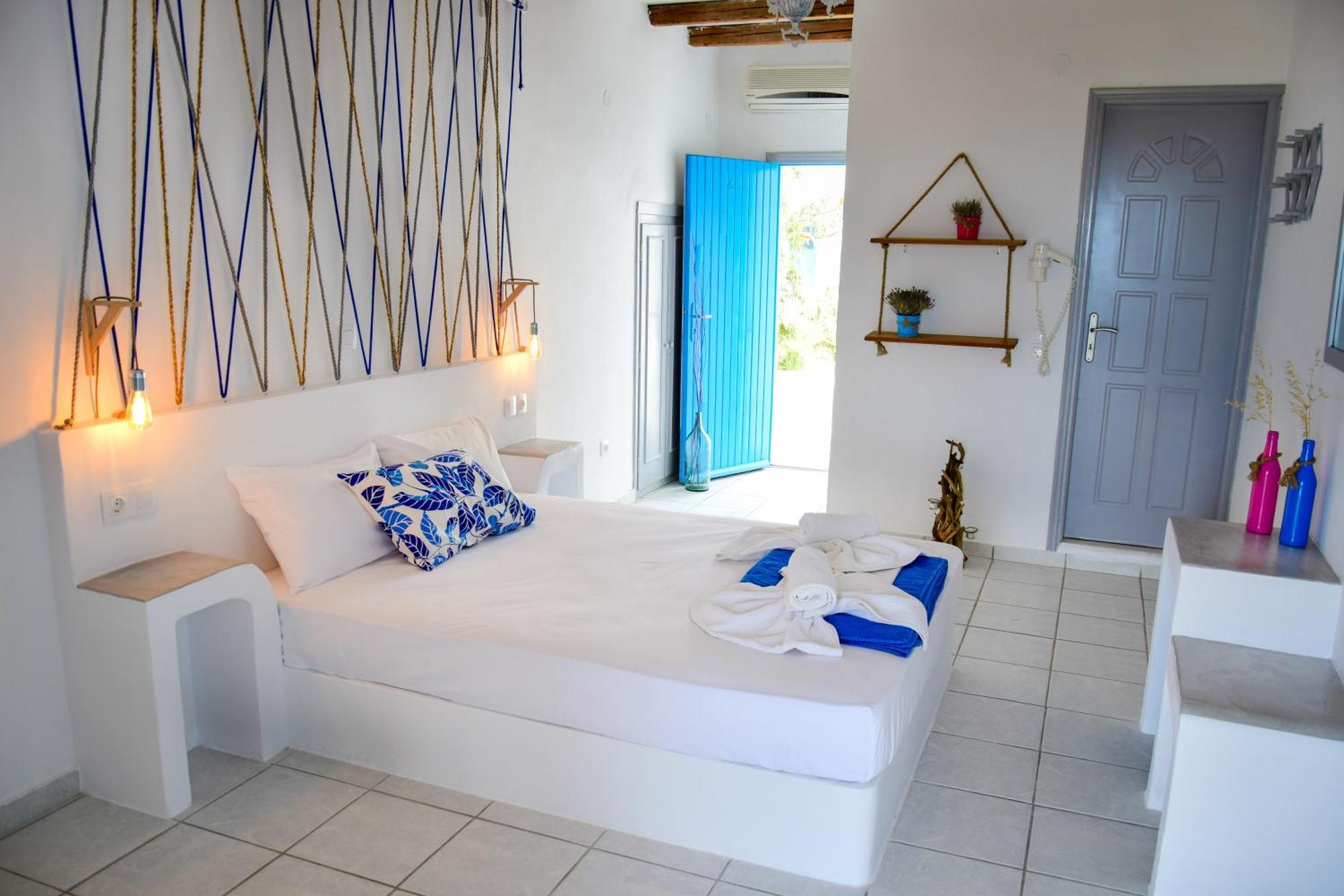 Camares Hotell Alopronia Eksteriør bilde