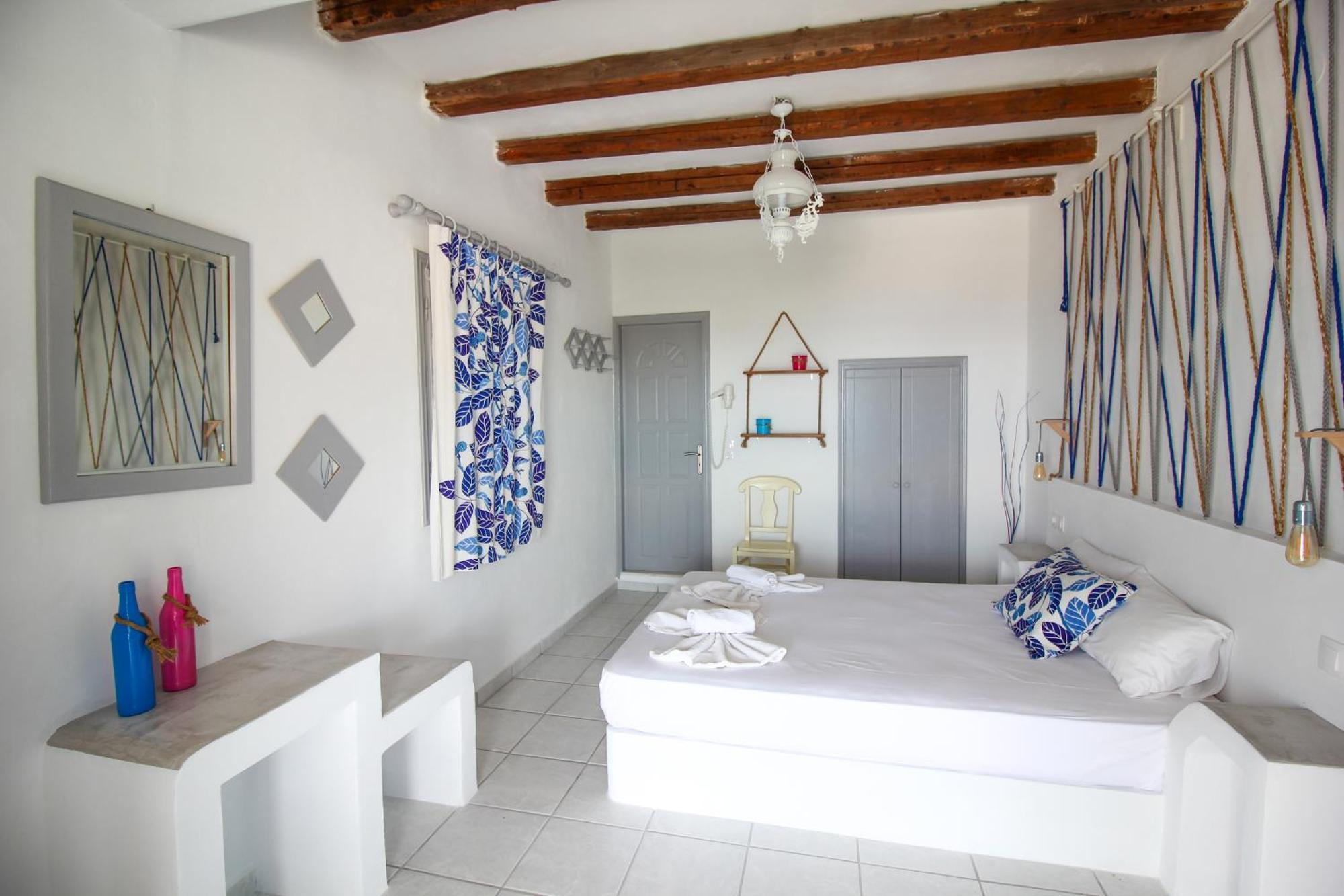 Camares Hotell Alopronia Eksteriør bilde
