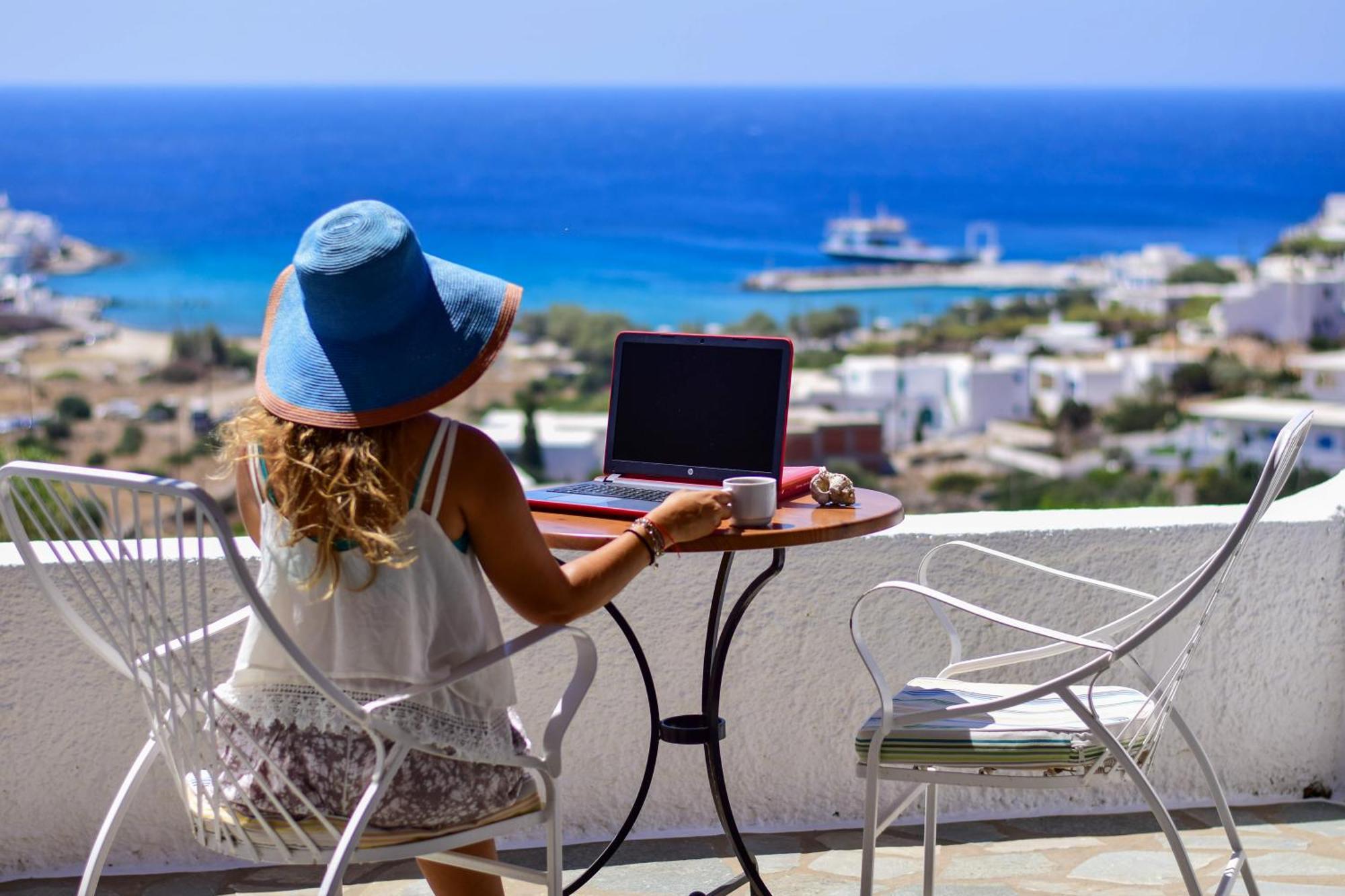 Camares Hotell Alopronia Eksteriør bilde