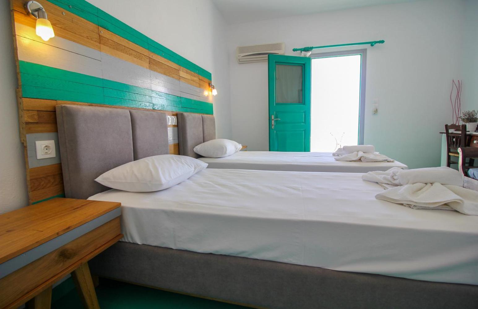 Camares Hotell Alopronia Eksteriør bilde